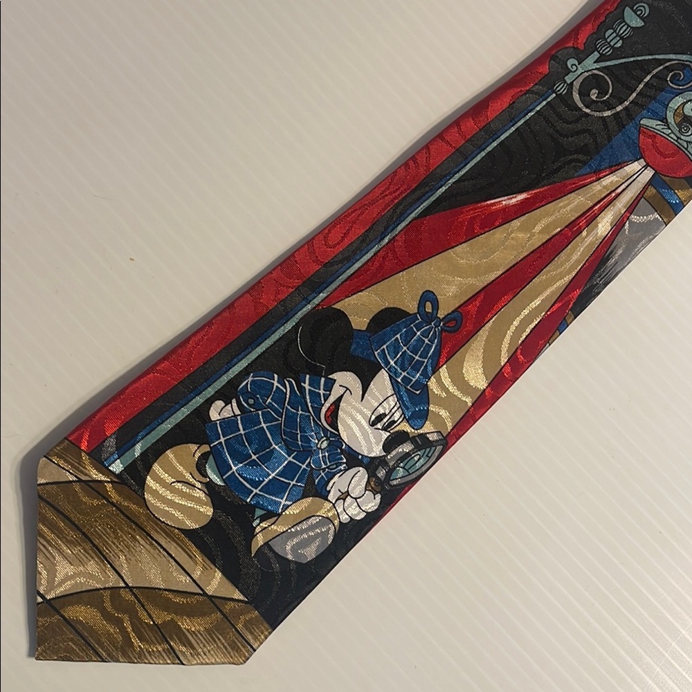 Disney Mickey Mouse Detective Tie